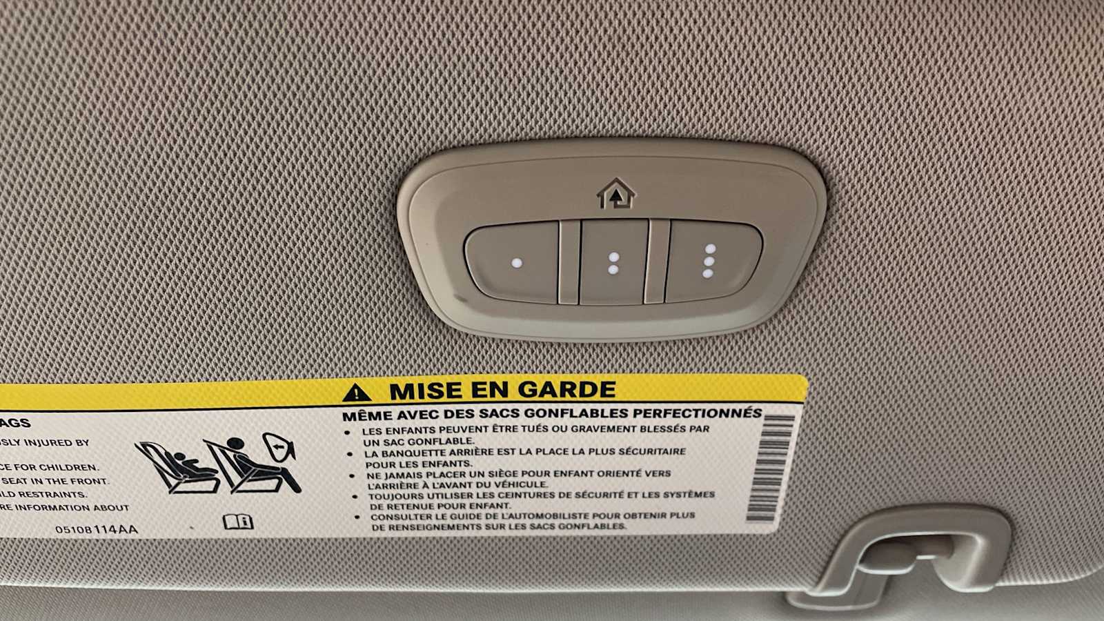 Thumbnail: 2020 Chrysler Pacifica - 27