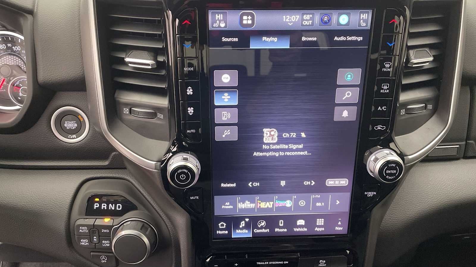 Thumbnail: 2026 RAM 1500 - 17