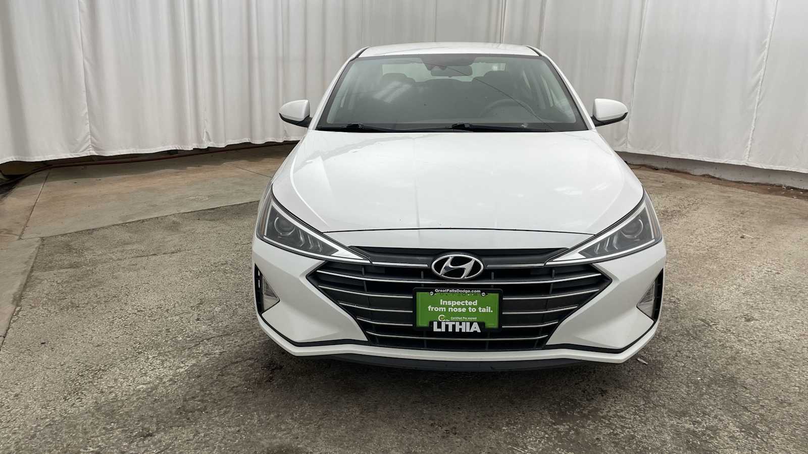 Thumbnail: 2020 Hyundai Elantra - 32