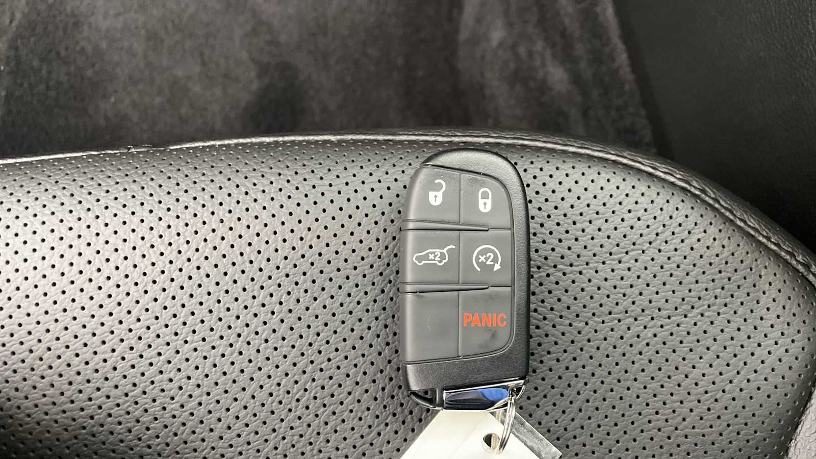 Thumbnail: 2025 Jeep Compass - 24