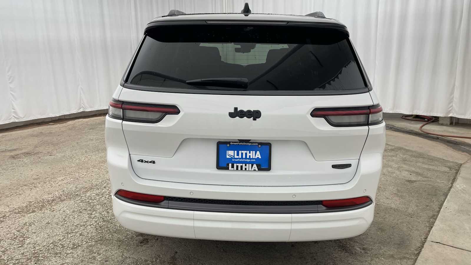 Thumbnail: 2026 Jeep Grand Cherokee L - 37