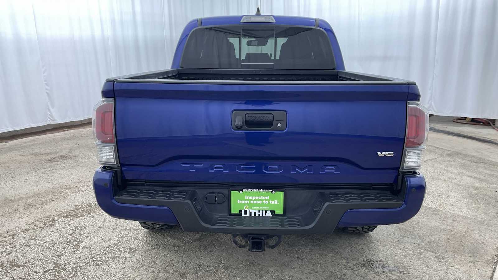 Thumbnail: 2023 Toyota Tacoma - 32