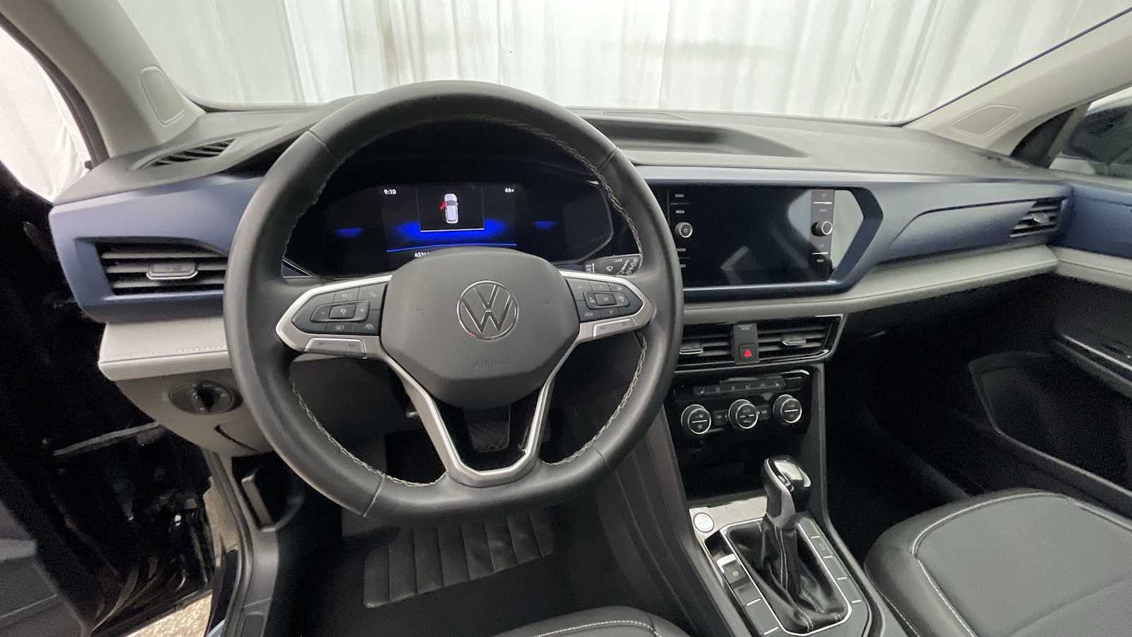 Thumbnail: 2024 Volkswagen Taos - 3