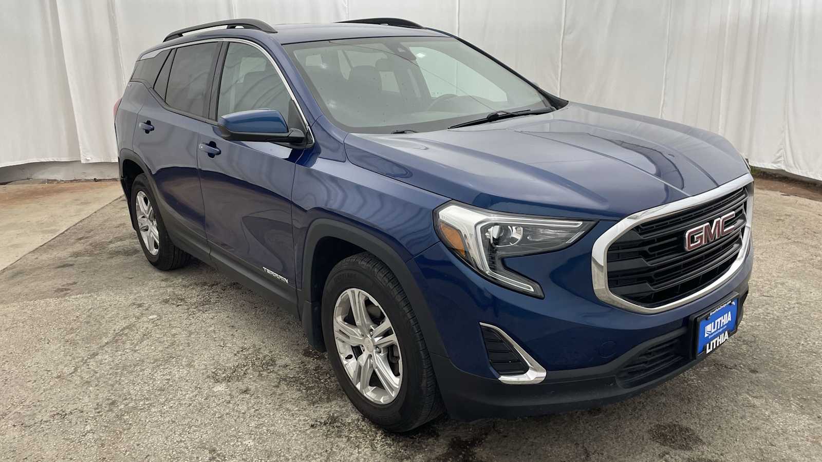 Thumbnail: 2020 GMC Terrain - 35