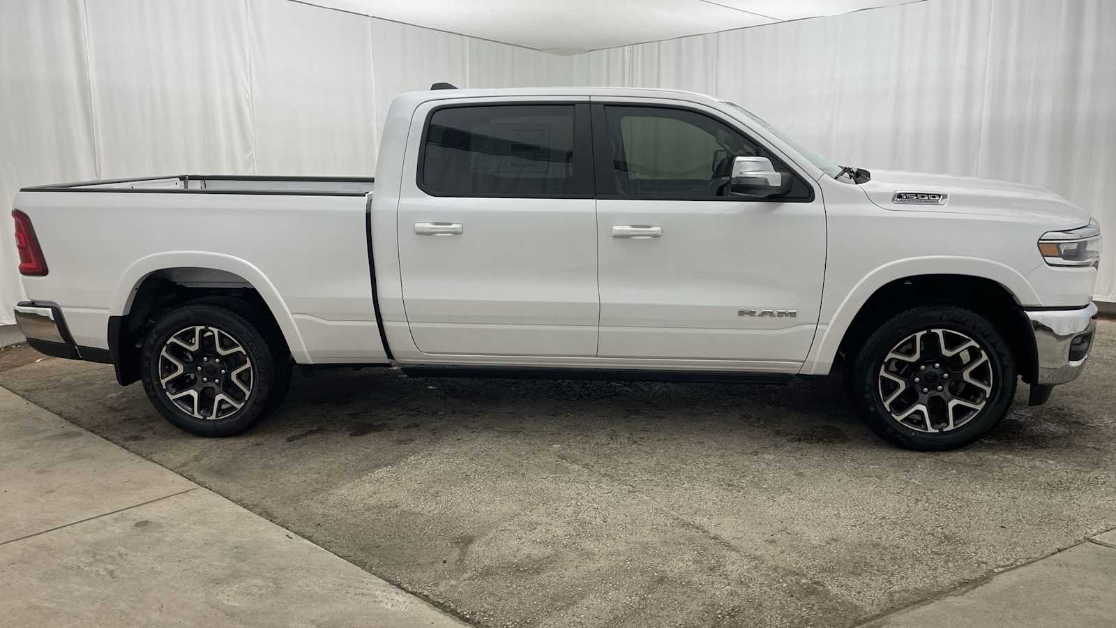 Thumbnail: 2026 RAM 1500 - 38