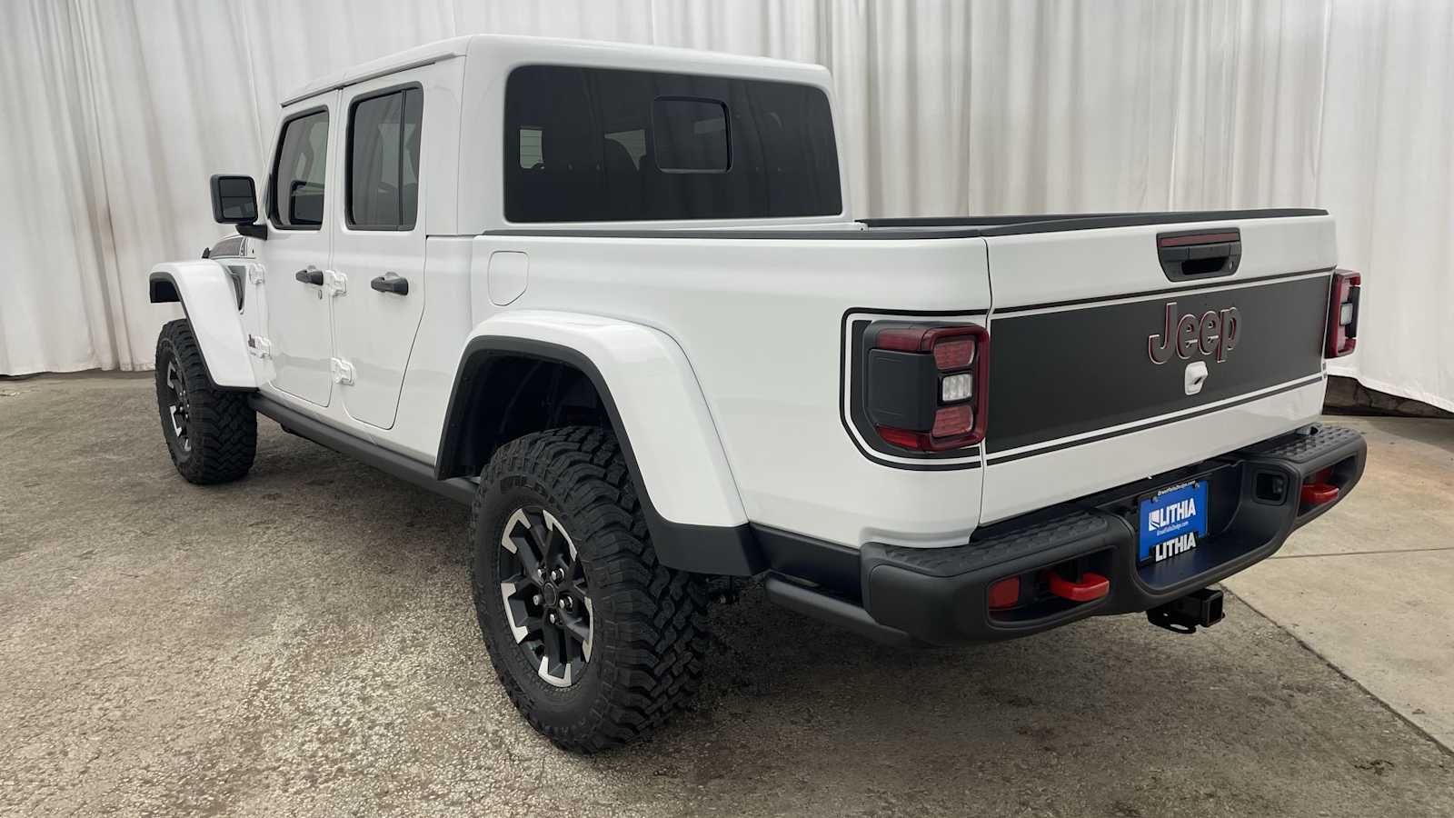 Thumbnail: 2026 Jeep Gladiator - 34