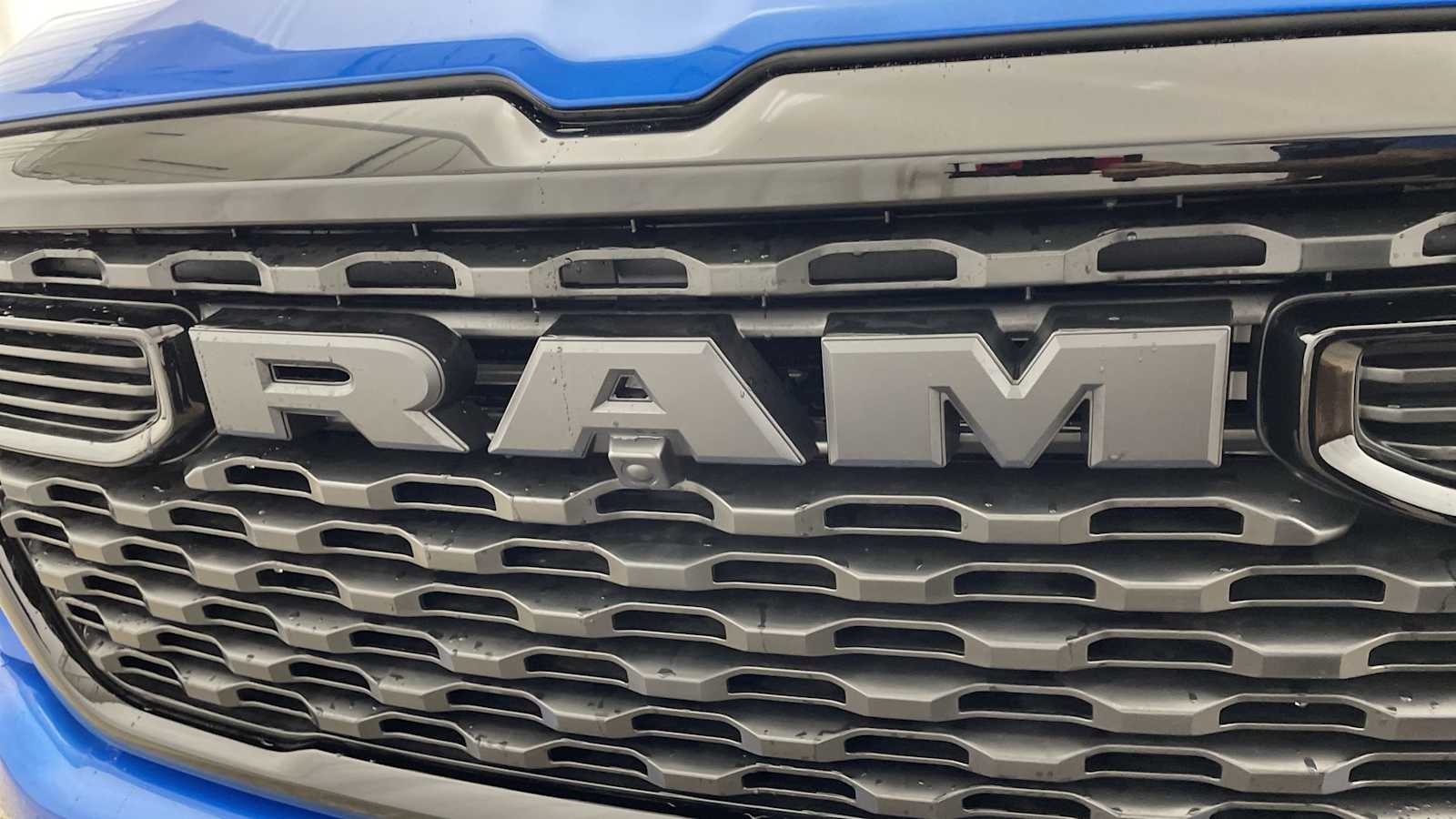 Thumbnail: 2026 RAM 1500 - 40