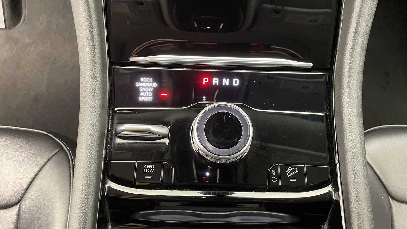 Thumbnail: 2023 Jeep Grand Cherokee - 22