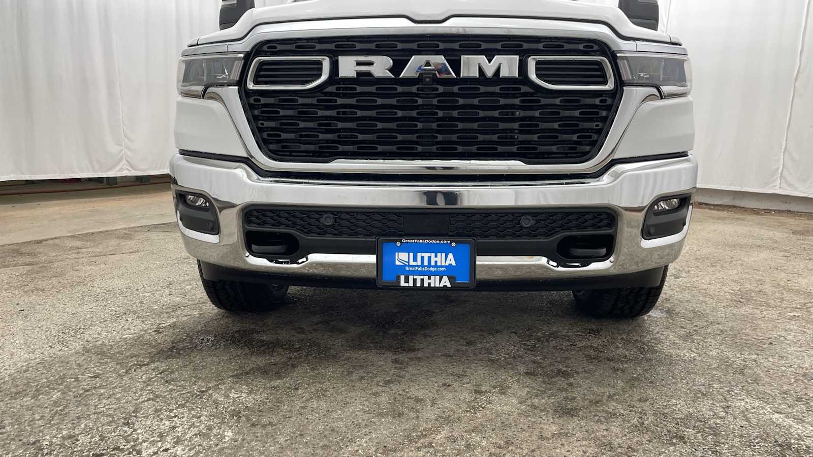 Thumbnail: 2026 RAM 1500 - 38