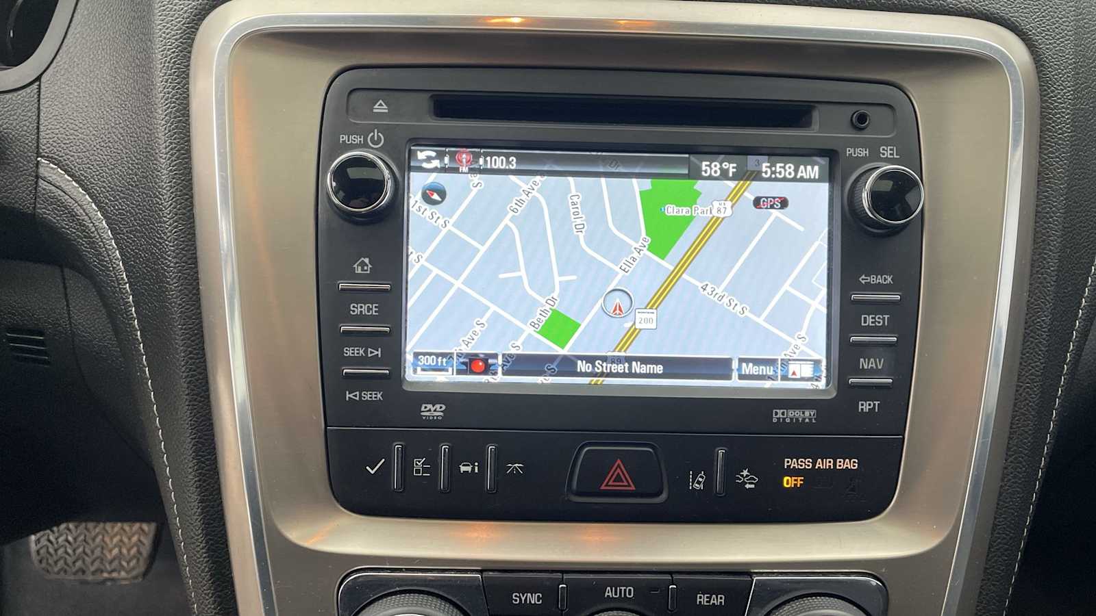 Thumbnail: 2015 GMC Acadia - 4