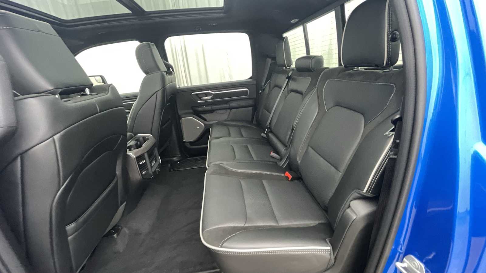 Thumbnail: 2026 RAM 1500 - 10