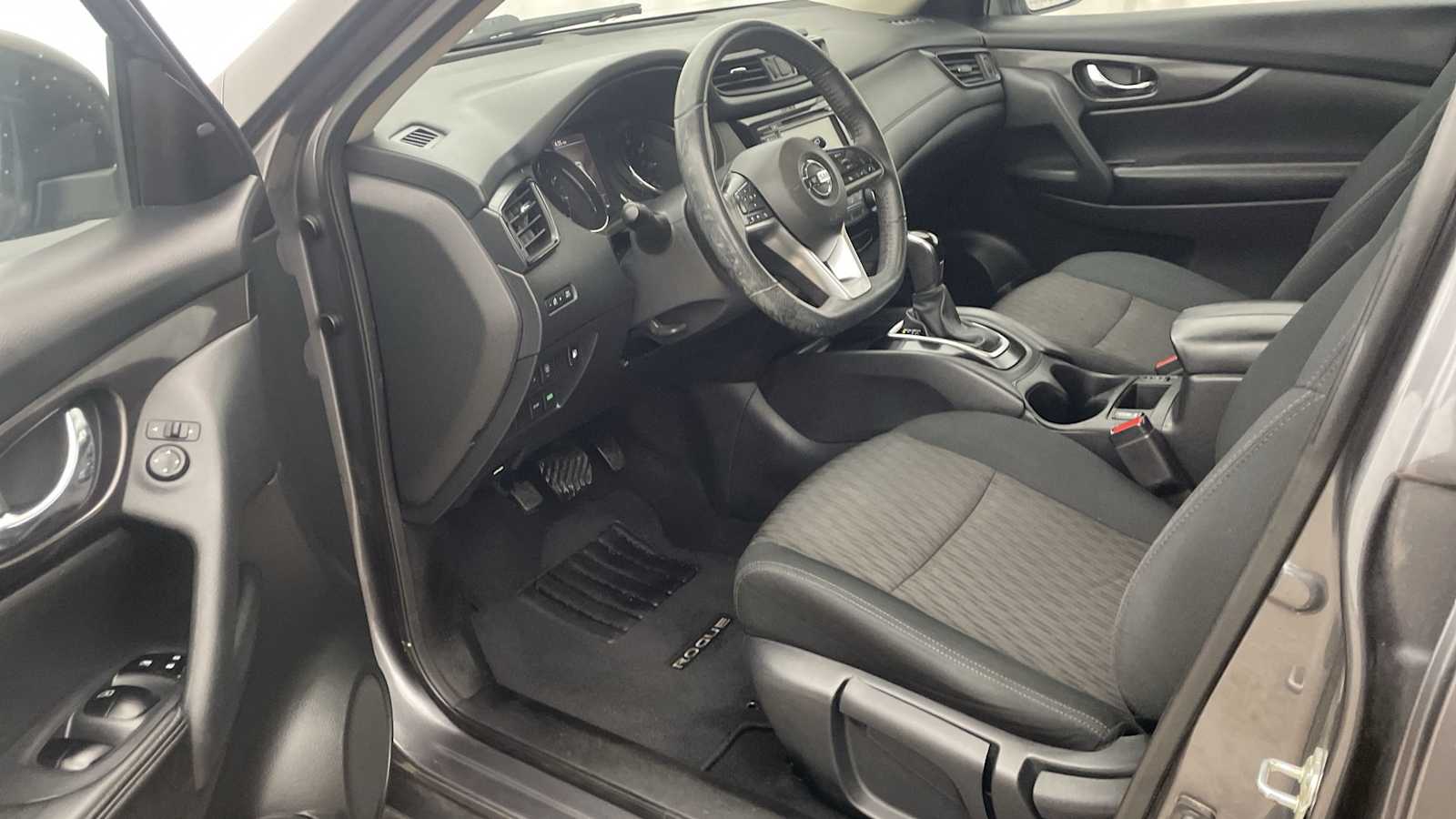 Used 2019 Nissan Rogue S with VIN 5N1AT2MT1KC797142 for sale in Great Falls, MT