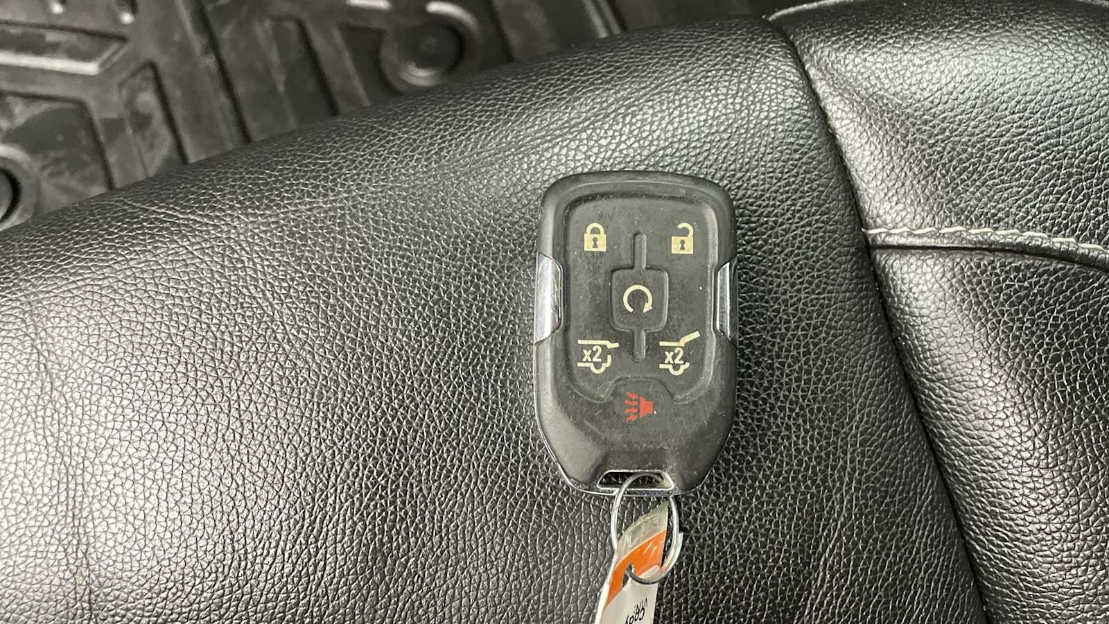 Thumbnail: 2016 Chevrolet Tahoe - 23