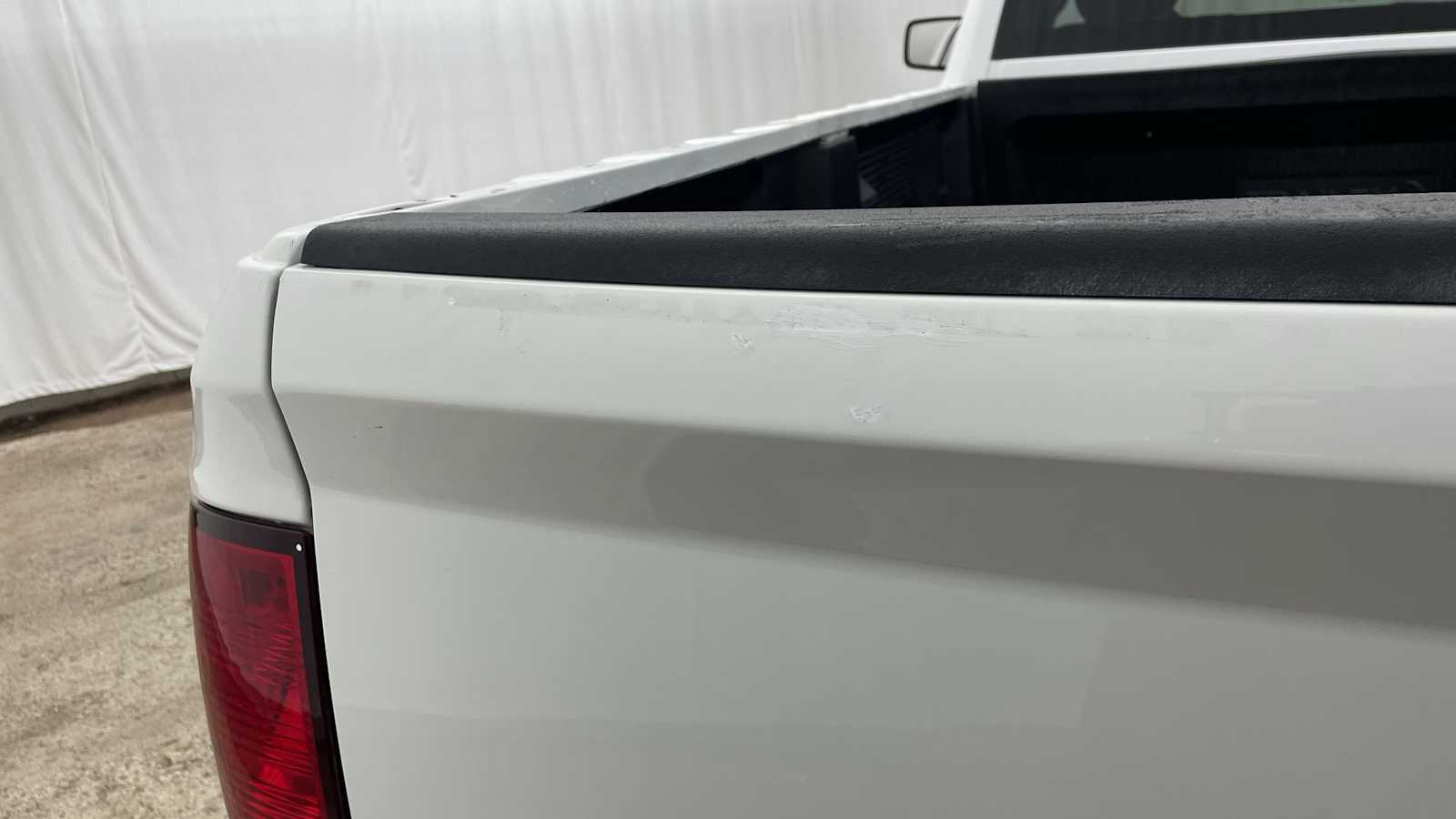 Thumbnail: 2021 RAM 1500 Classic - 34