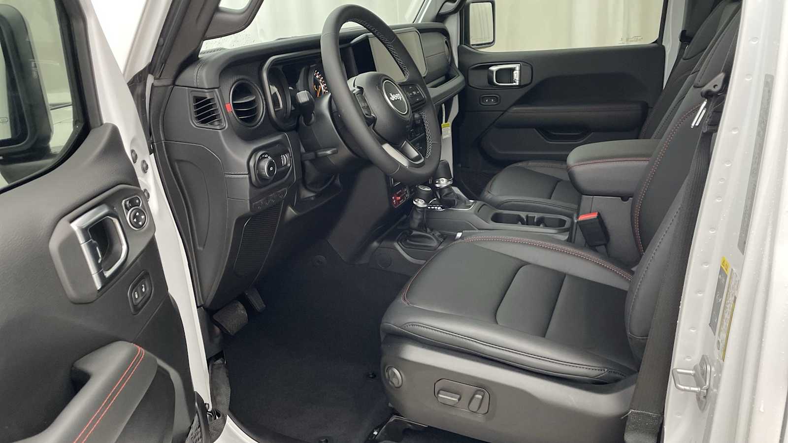 Thumbnail: 2025 Jeep Wrangler - 2