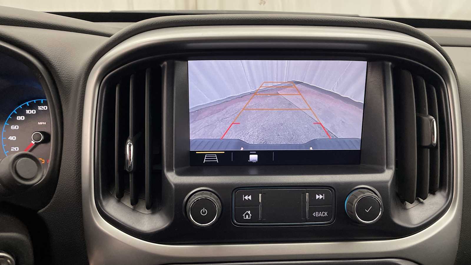 Thumbnail: 2021 Chevrolet Colorado - 5