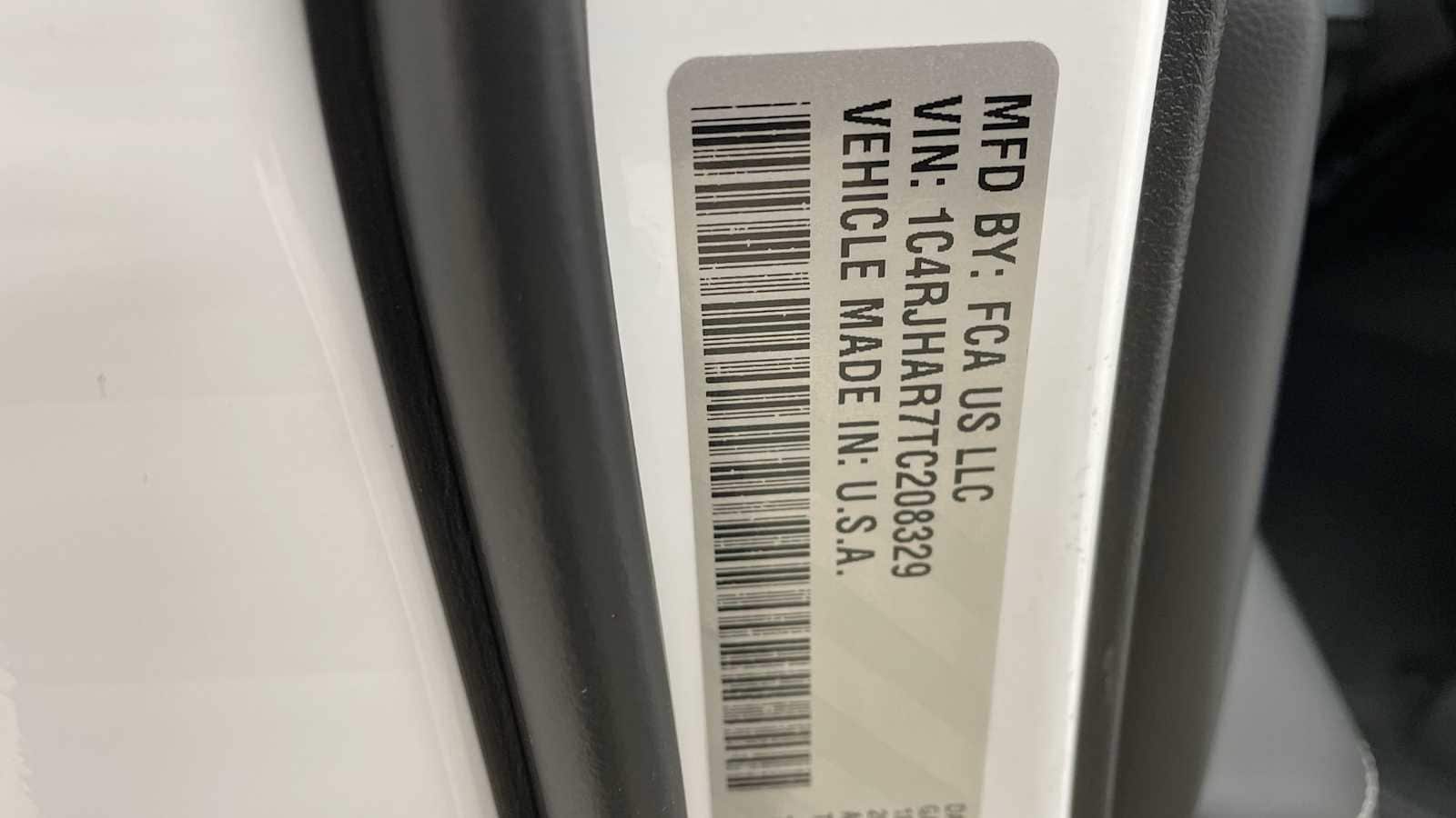 Thumbnail: 2026 Jeep Grand Cherokee - 29