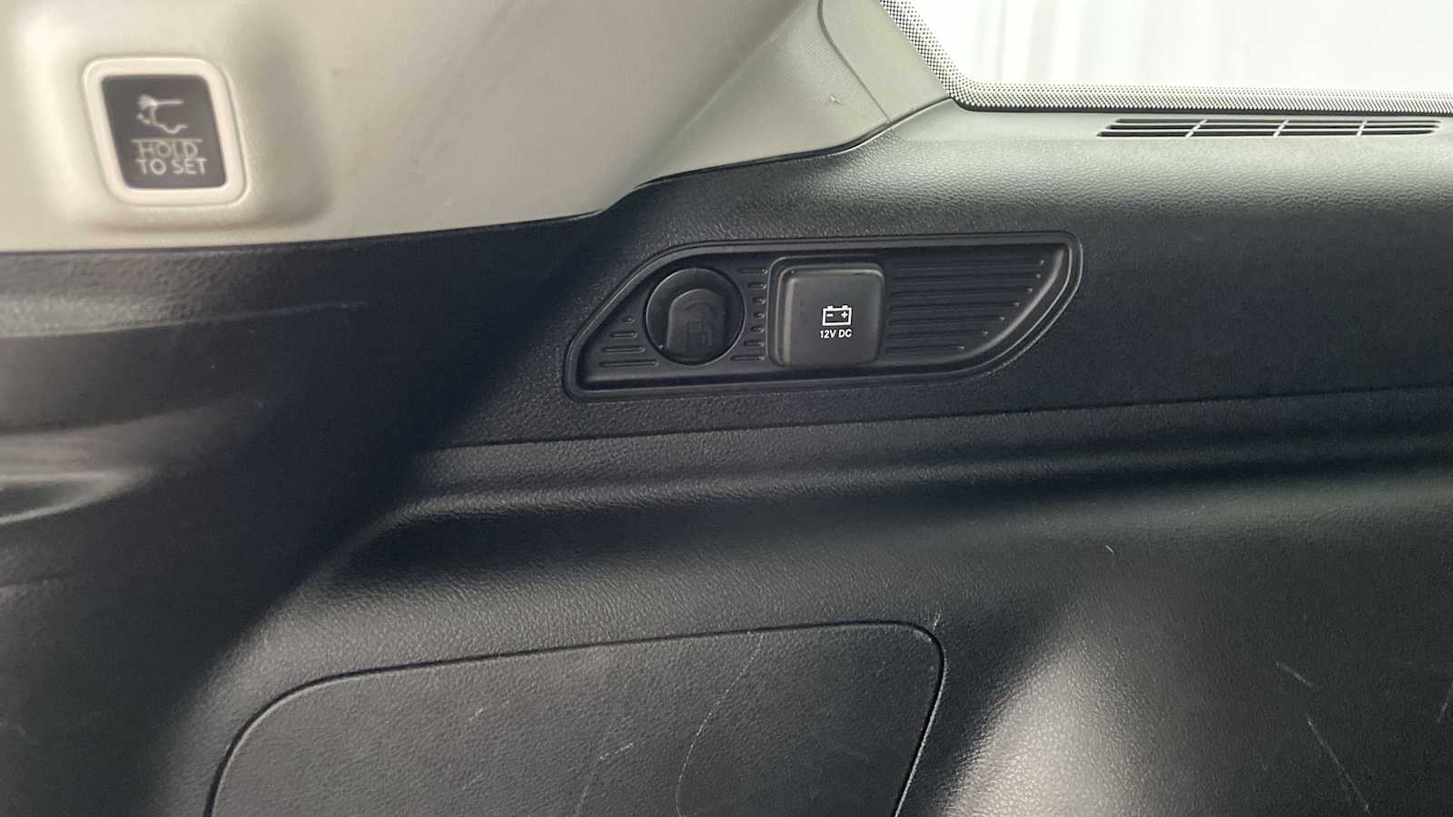 Thumbnail: 2022 Jeep Grand Cherokee - 30