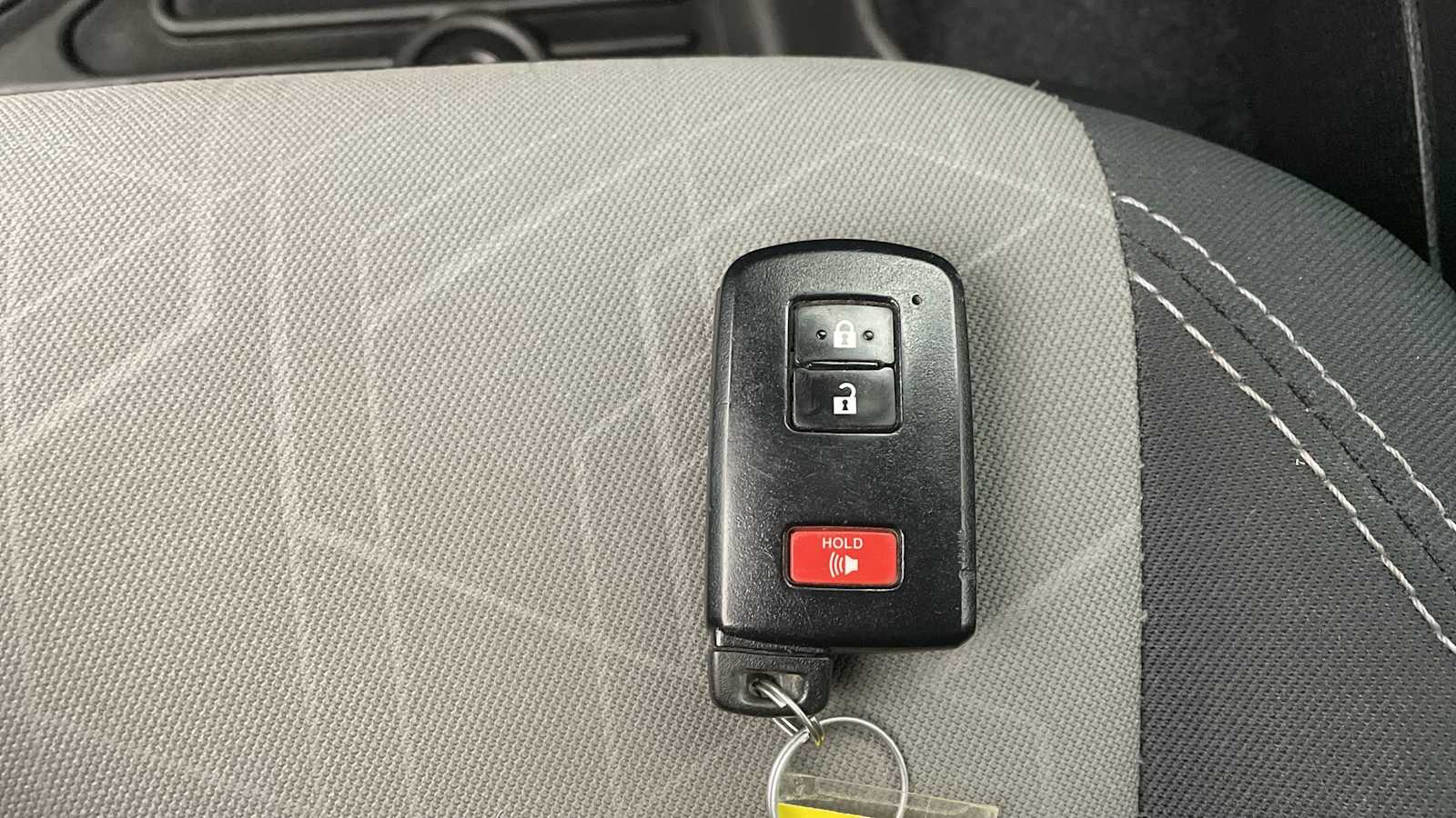 Thumbnail: 2023 Toyota Tacoma - 22