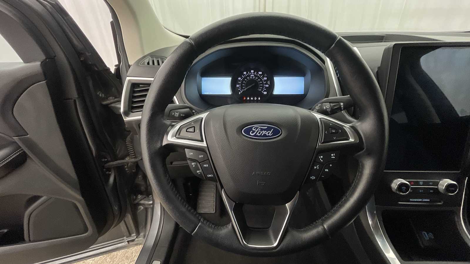 Thumbnail: 2024 Ford Edge - 11