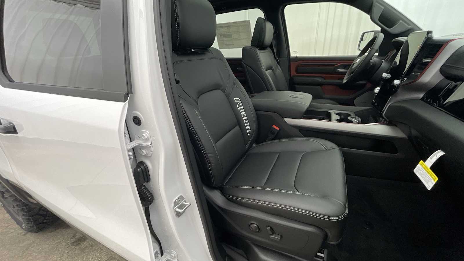 Thumbnail: 2026 RAM 1500 - 13