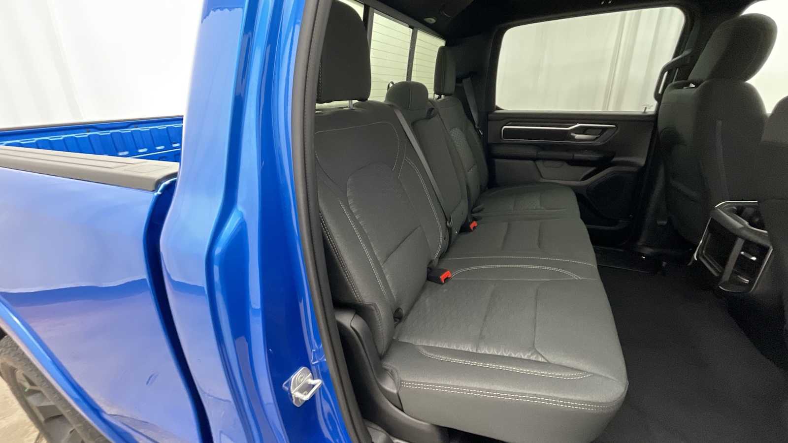 Thumbnail: 2026 RAM 1500 - 9