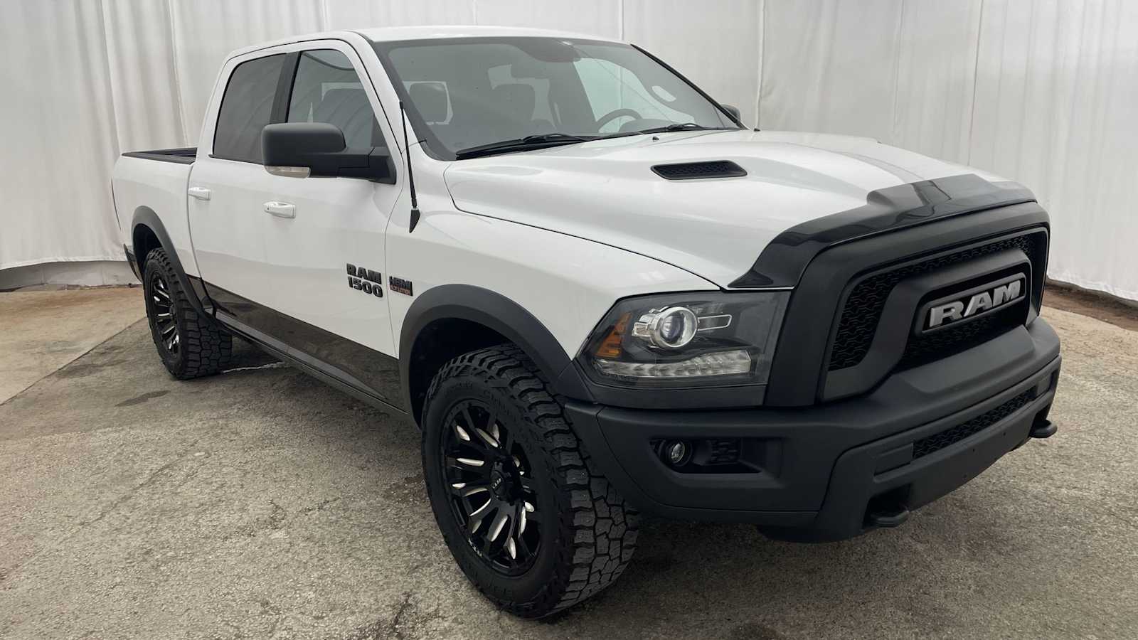 Thumbnail: 2017 RAM 1500 - 33