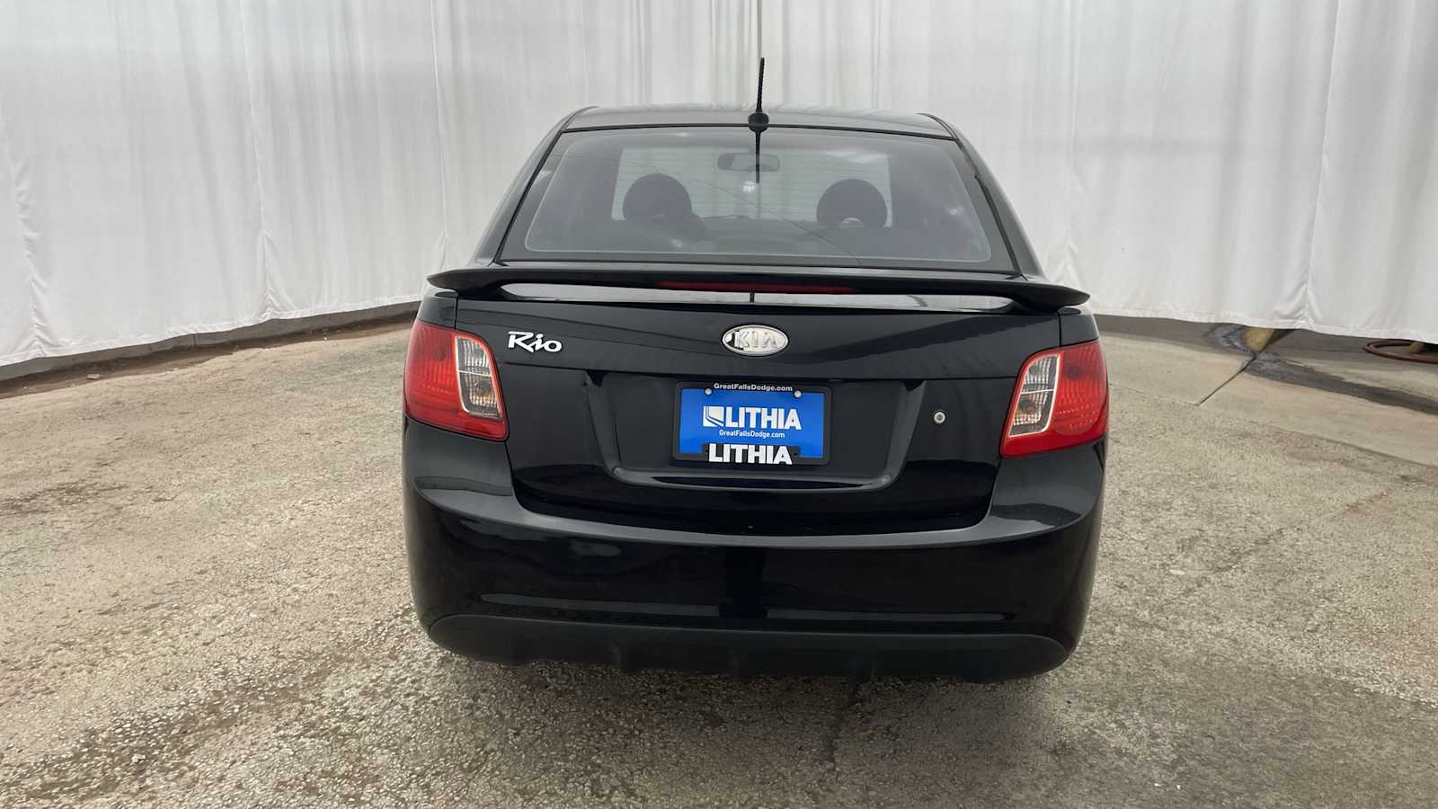 Thumbnail: 2011 Kia Rio - 24