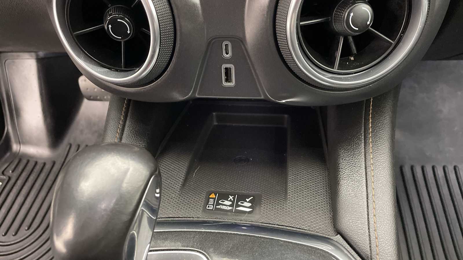 Thumbnail: 2019 Chevrolet Blazer - 18