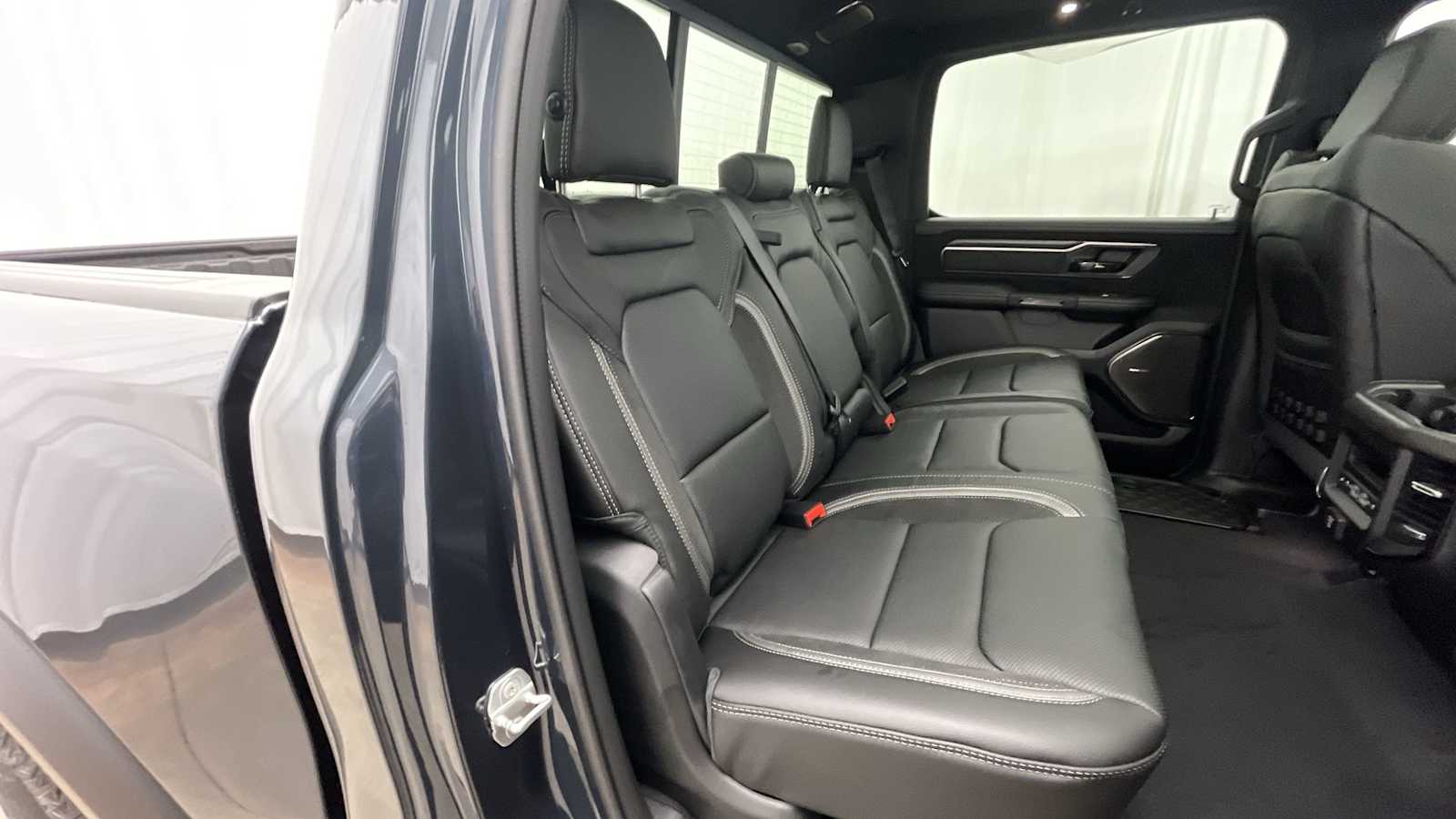 Thumbnail: 2026 RAM 1500 - 11