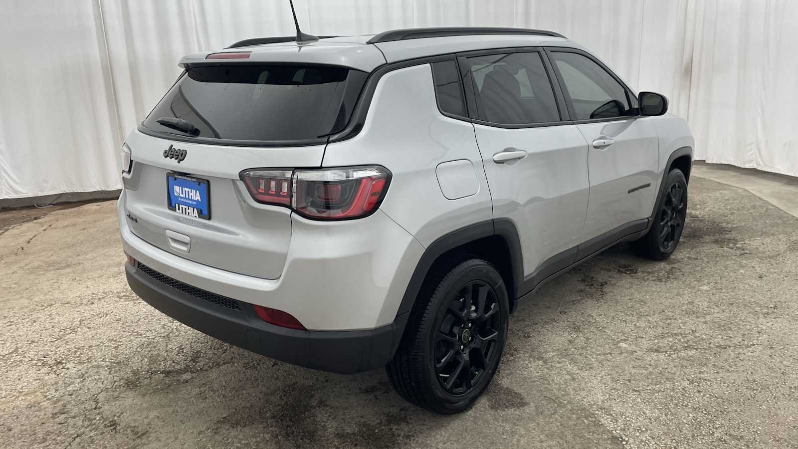 Thumbnail: 2026 Jeep Compass - 31