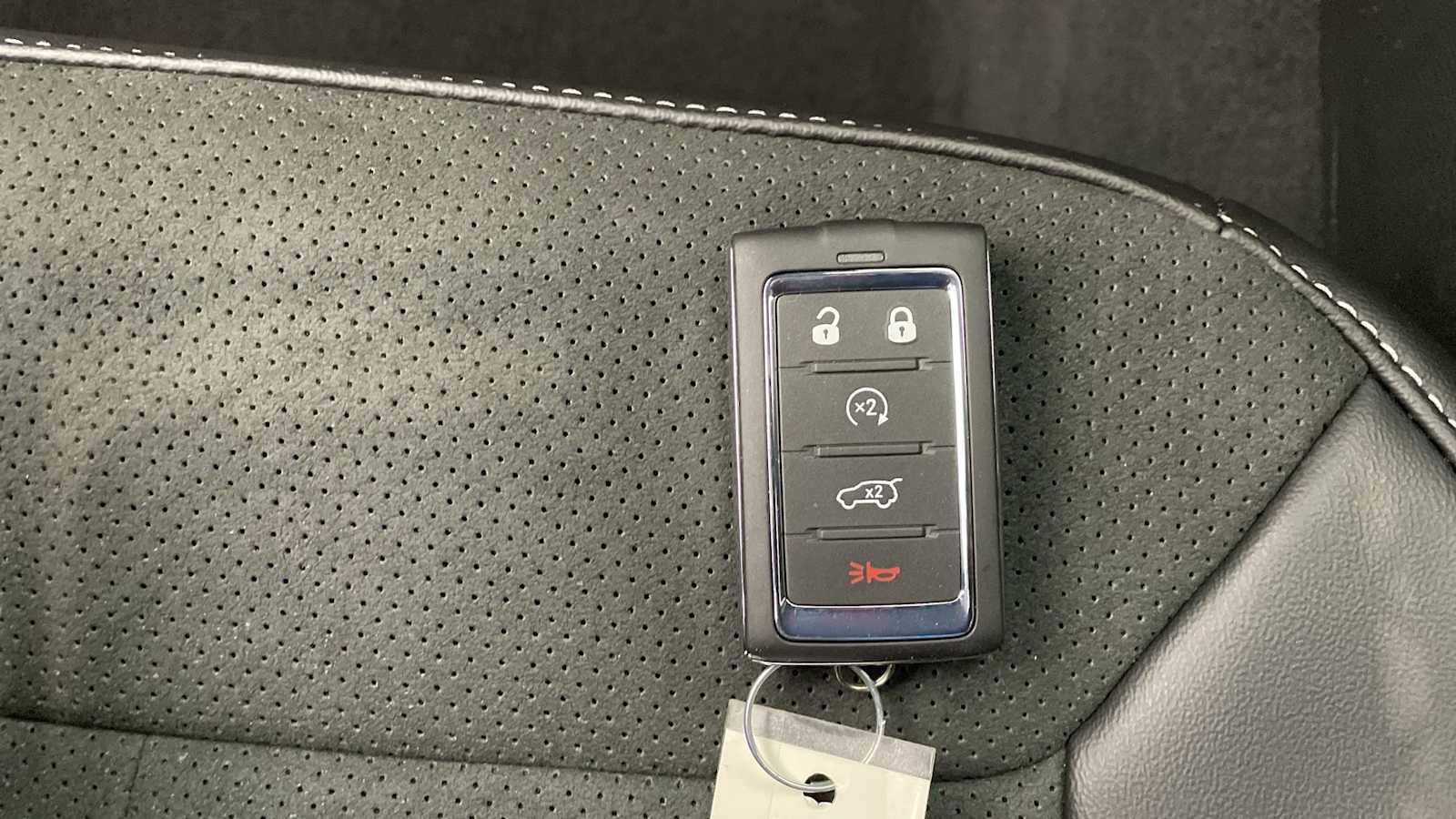 Thumbnail: 2026 Jeep Grand Cherokee - 23