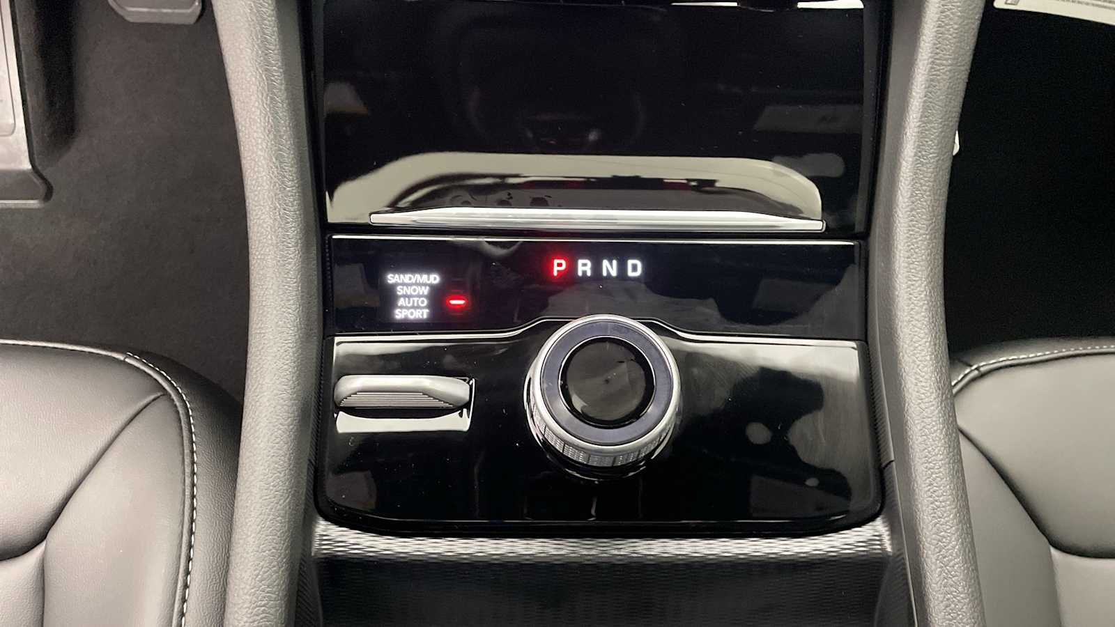 Thumbnail: 2025 Jeep Grand Cherokee - 22