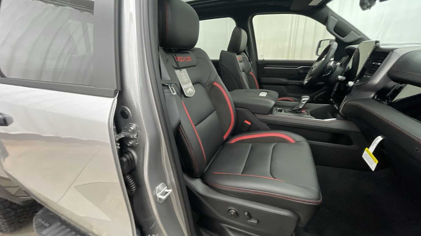 Thumbnail: 2026 RAM 1500 - 13