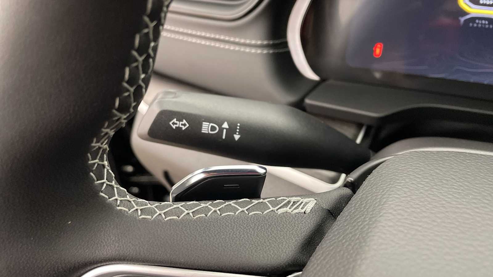 Thumbnail: 2026 Jeep Grand Cherokee - 17