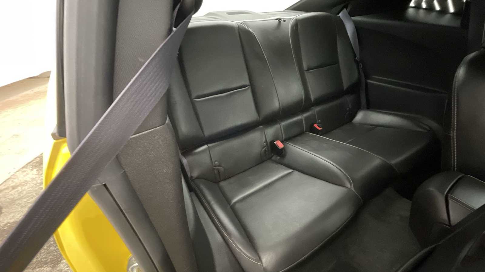 Thumbnail: 2011 Chevrolet Camaro - 9