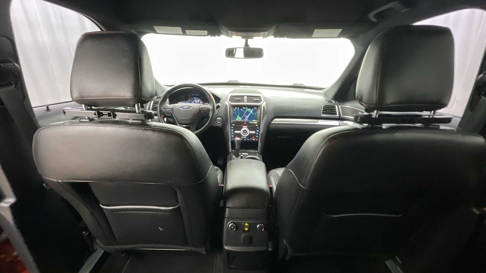 Thumbnail: 2019 Ford Explorer - 8