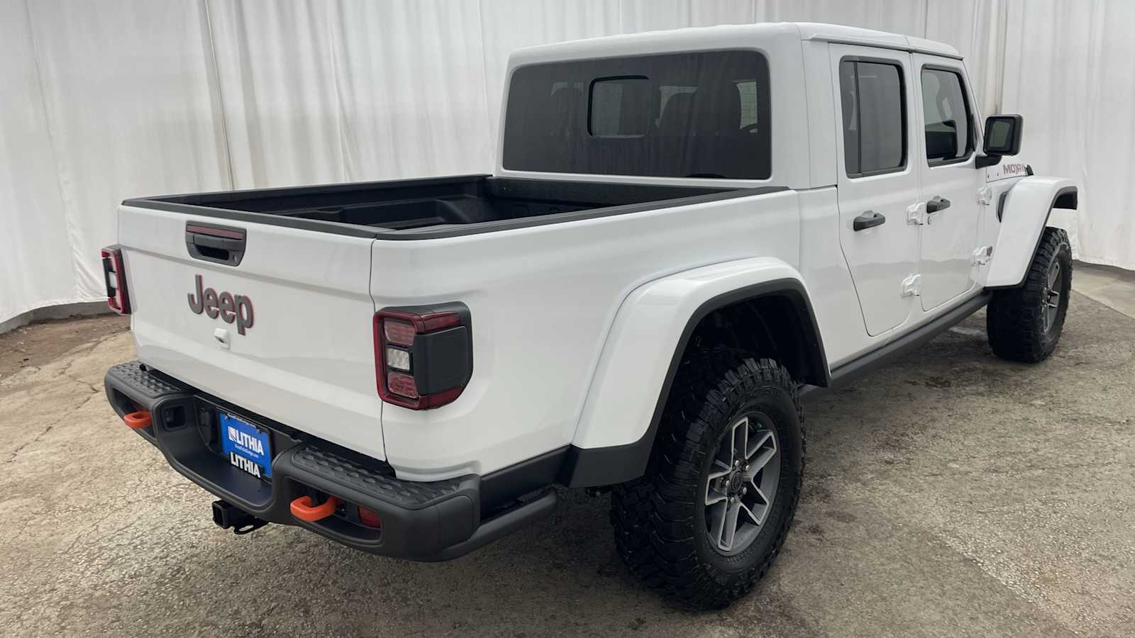 Thumbnail: 2025 Jeep Gladiator - 35