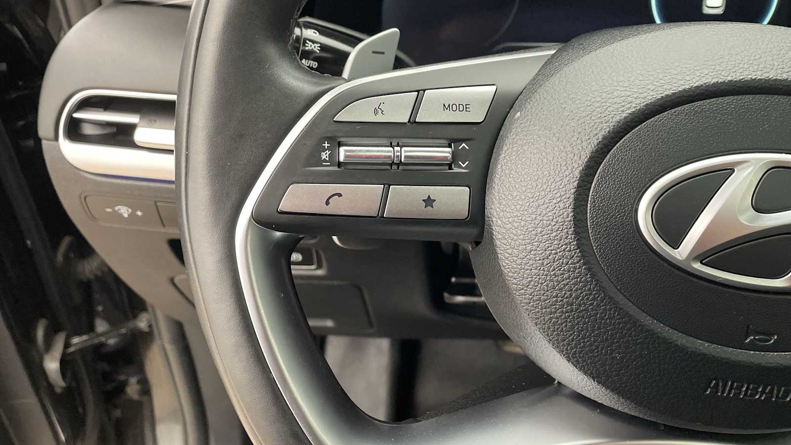 Thumbnail: 2023 Hyundai Palisade - 16