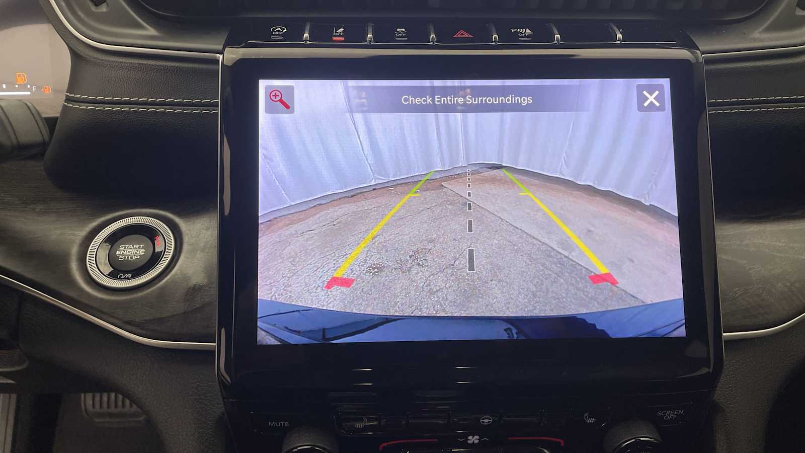 Thumbnail: 2022 Jeep Grand Cherokee - 5