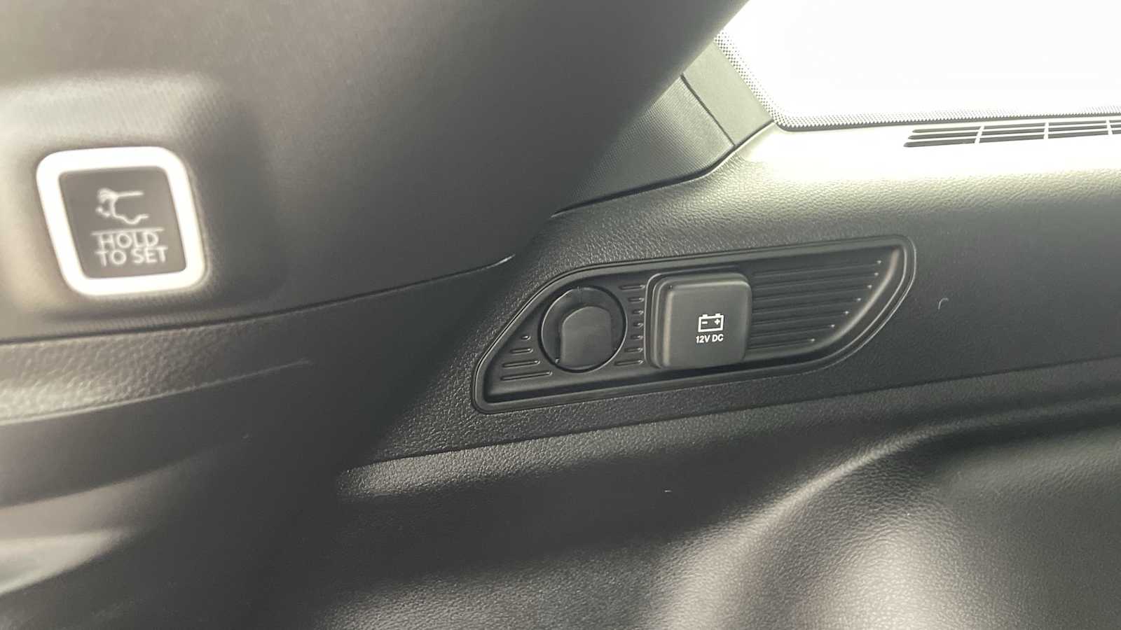 Thumbnail: 2025 Jeep Grand Cherokee - 26