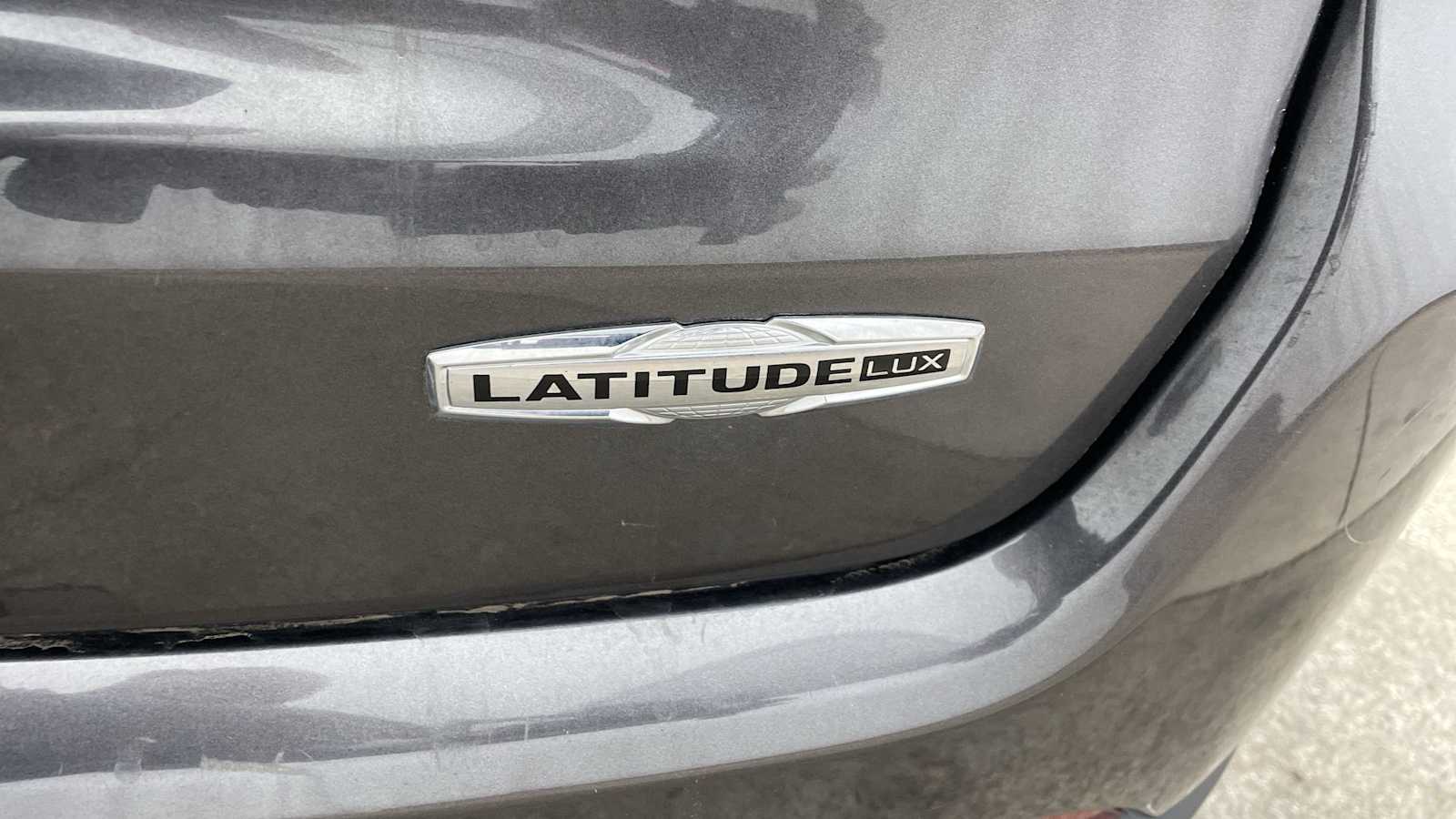 Thumbnail: 2022 Jeep Compass - 25