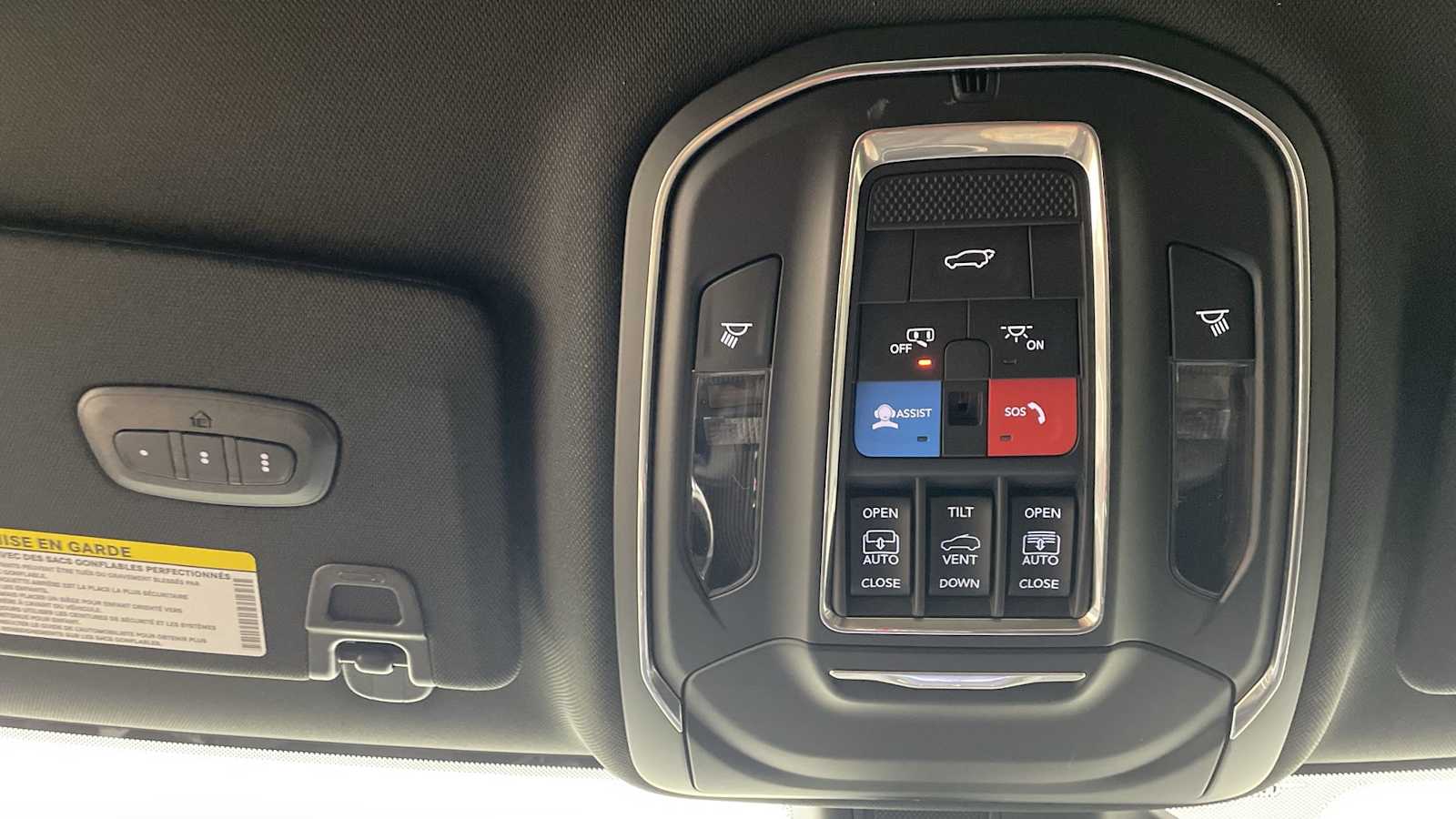 Thumbnail: 2026 Jeep Grand Cherokee - 25