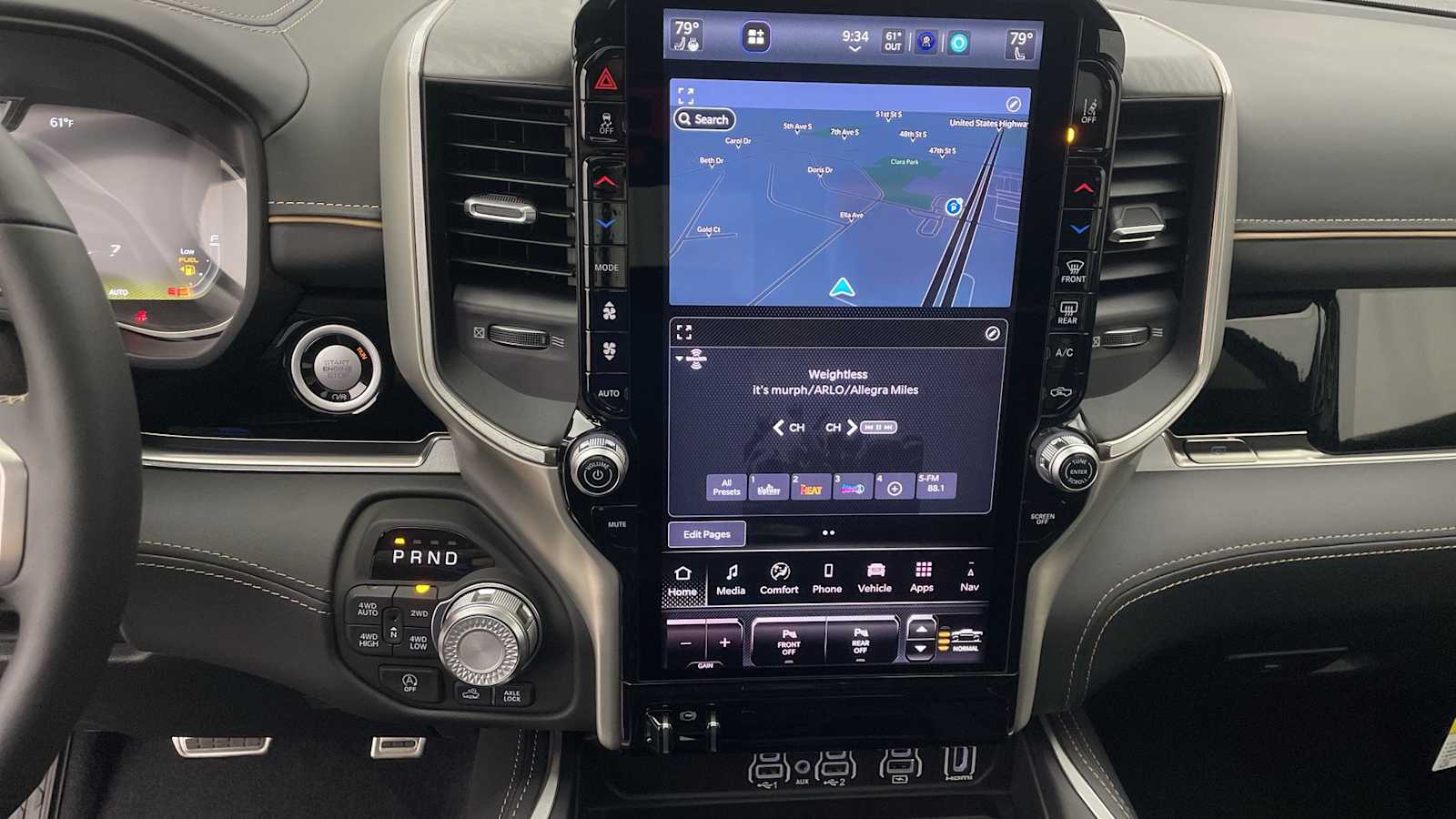 Thumbnail: 2026 RAM 1500 - 18