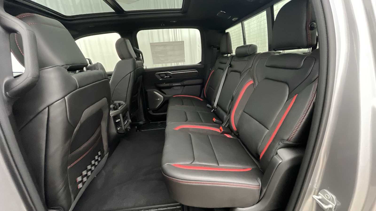 Thumbnail: 2026 RAM 1500 - 10