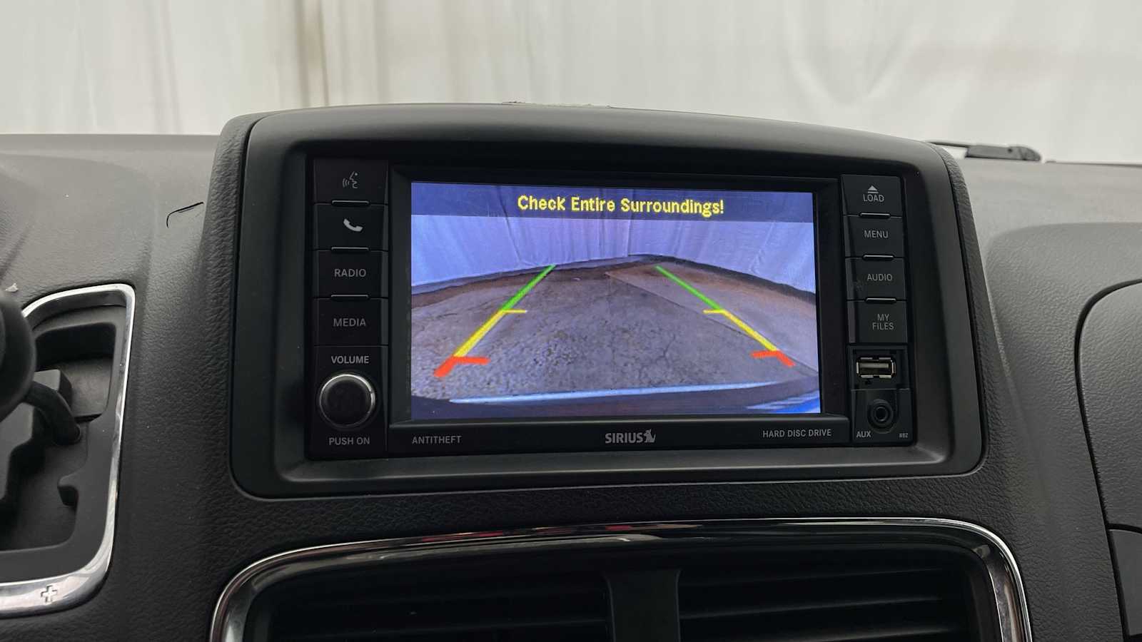 Thumbnail: 2019 Dodge Grand Caravan - 4