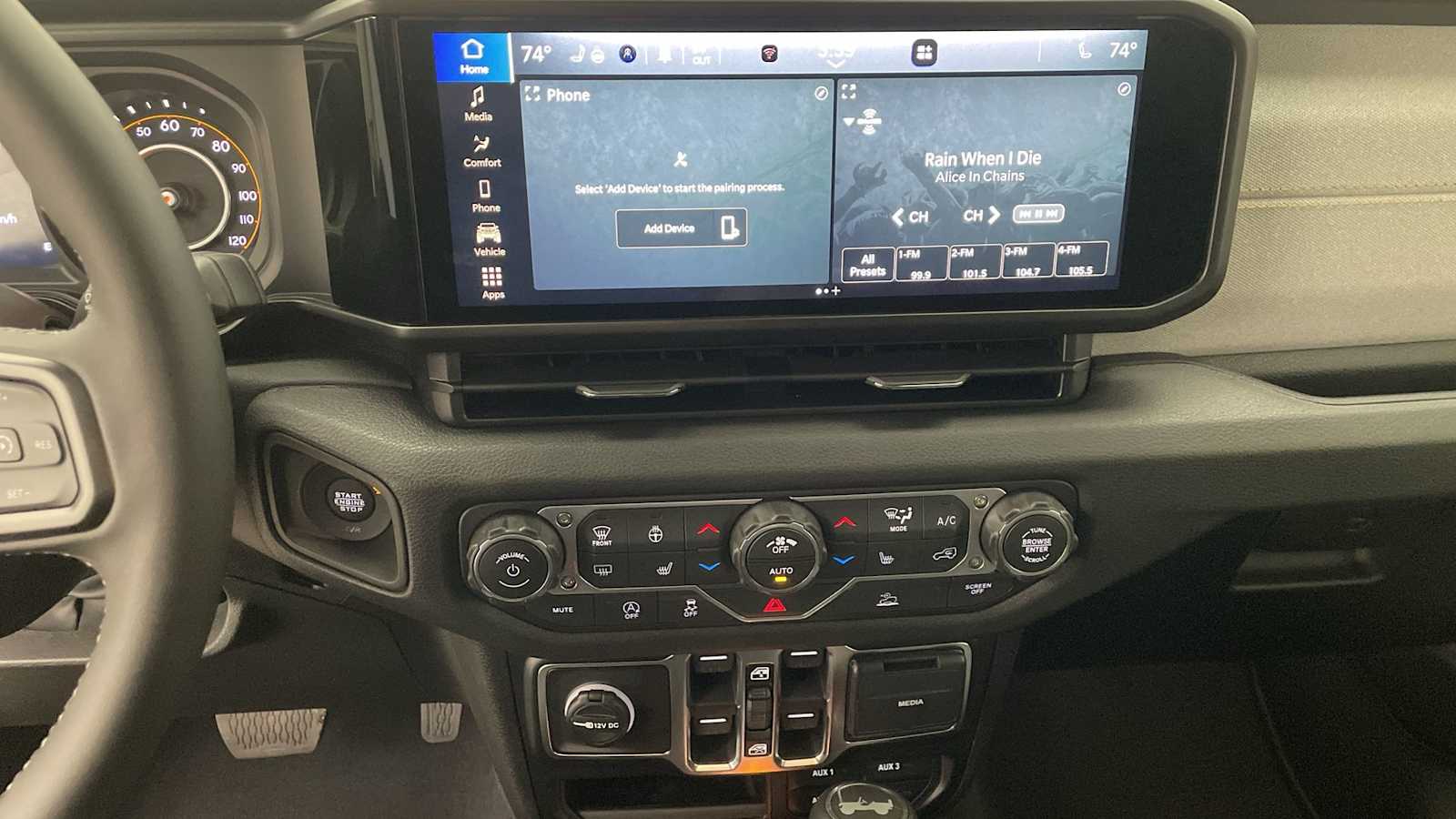 Thumbnail: 2026 Jeep Wrangler - 17