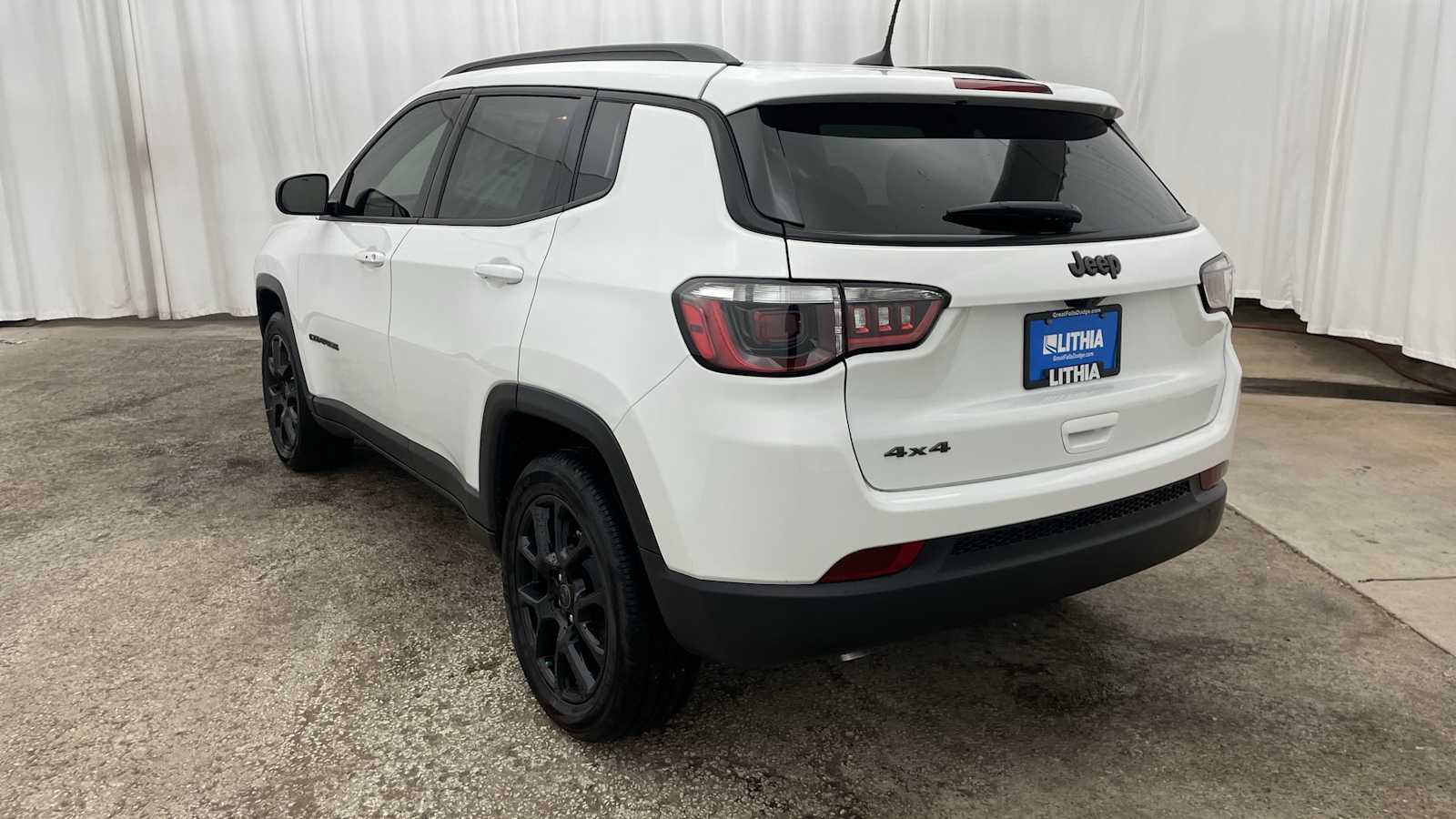 Thumbnail: 2026 Jeep Compass - 31