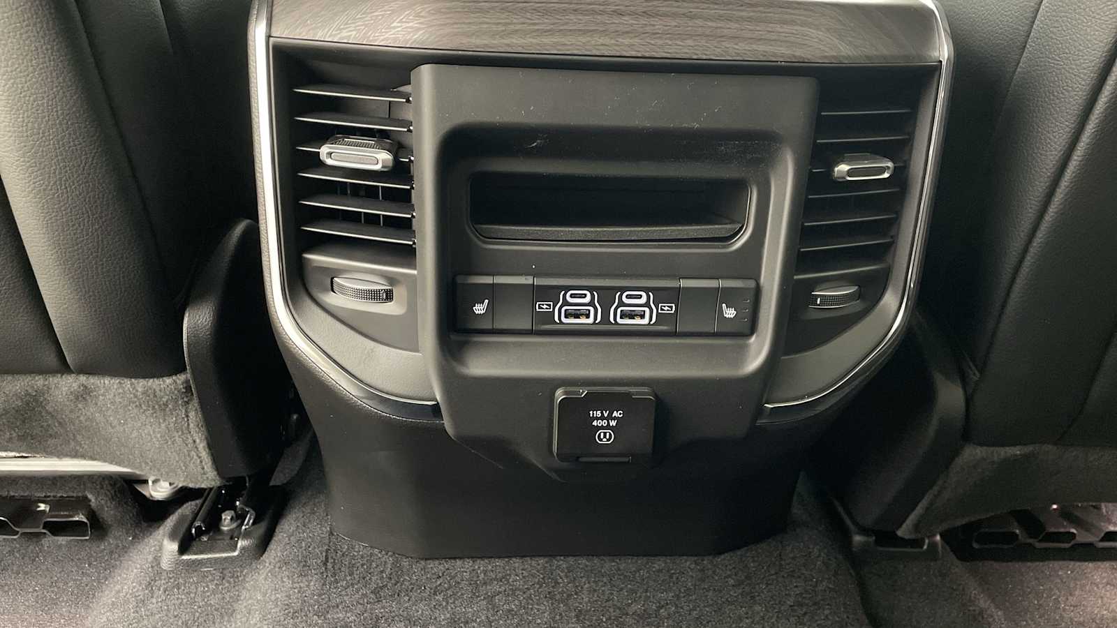 Thumbnail: 2026 RAM 1500 - 26