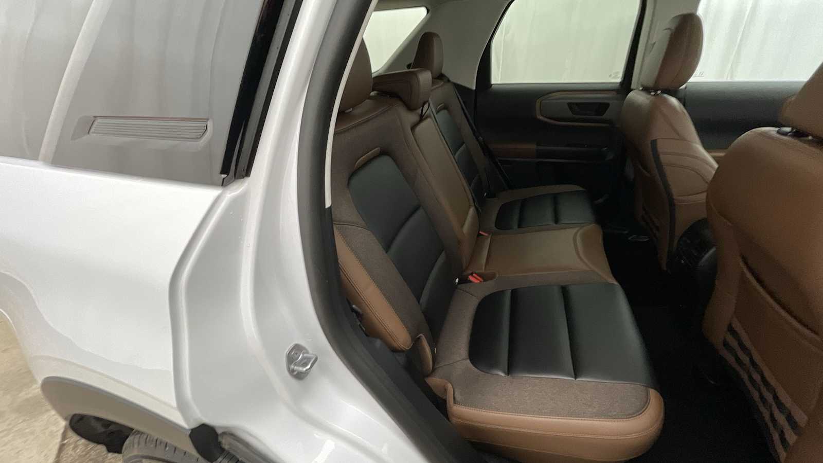 Thumbnail: 2025 Ford Bronco Sport - 9